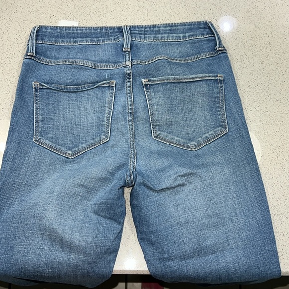 Abercrombie & Fitch ankle Jean size 4 waist 27 length 2 - Picture 3 of 5